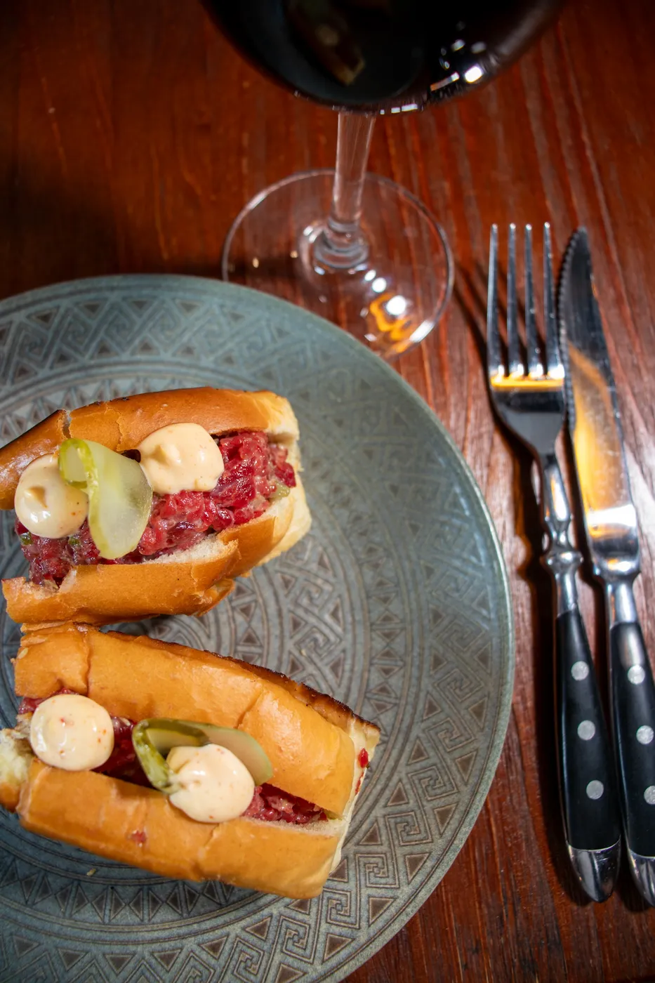 Brioche de steak tartar